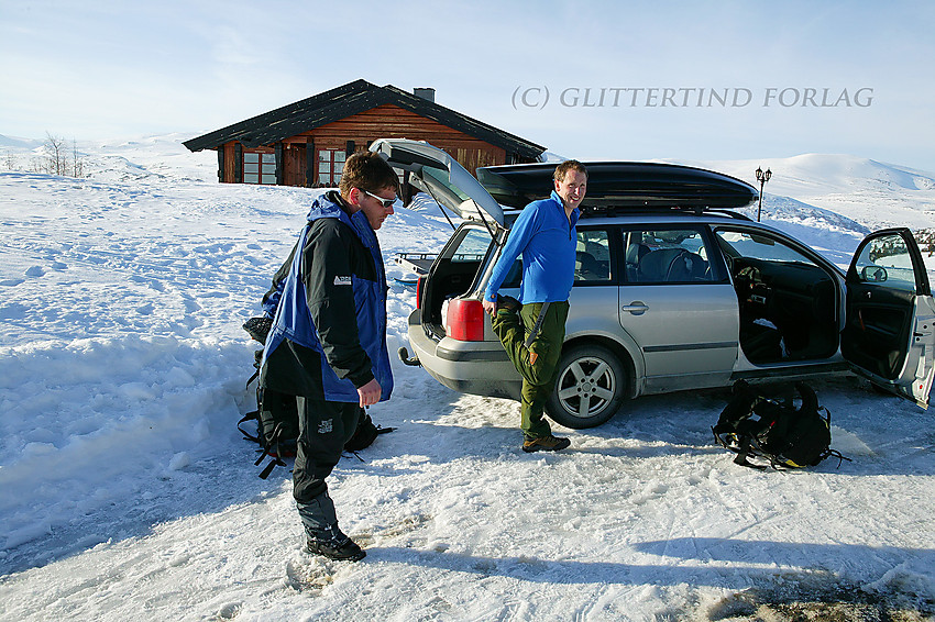 Uttøying ved Raubergstulen etter tur til Galdhøpiggen.