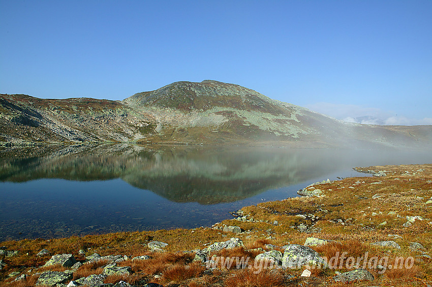 Ved Rødningstjernet en høstdag. Bildet er tatt fra DNT-stien mellom Bygdin Høyfjellshotell og Yksendalsbu.