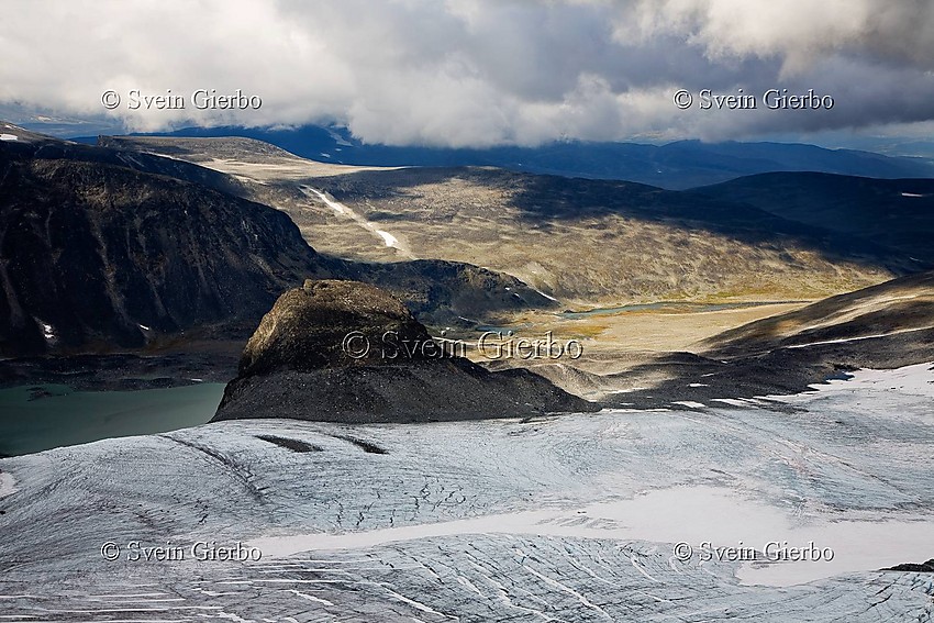 Grotbrean glacier and Trollsteinkvelven valley from Trollsteineggje. Jotunheimen National Park. Norway.