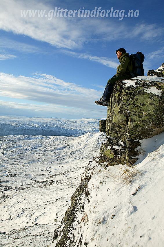 På en utsiktsplattform ved stien fra Båtskardet til Bitihorn.