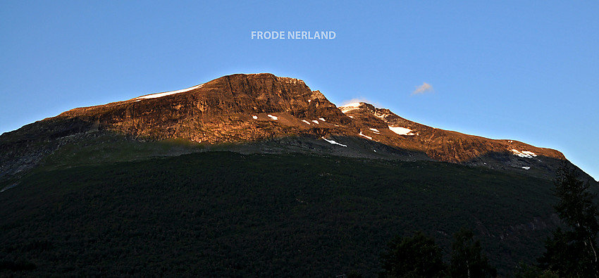 Morgensol over Hornet og Kaldfonna