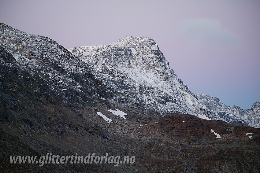 Morgenstemning i Leirungsdalen mot Munken (2105 moh).