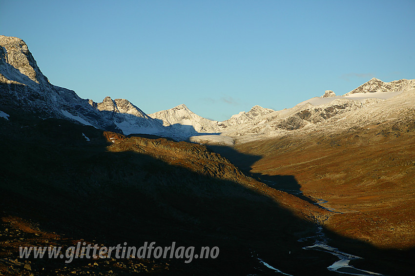 Morgenstemning over Leirungsdalen sett fra Raudhamran.