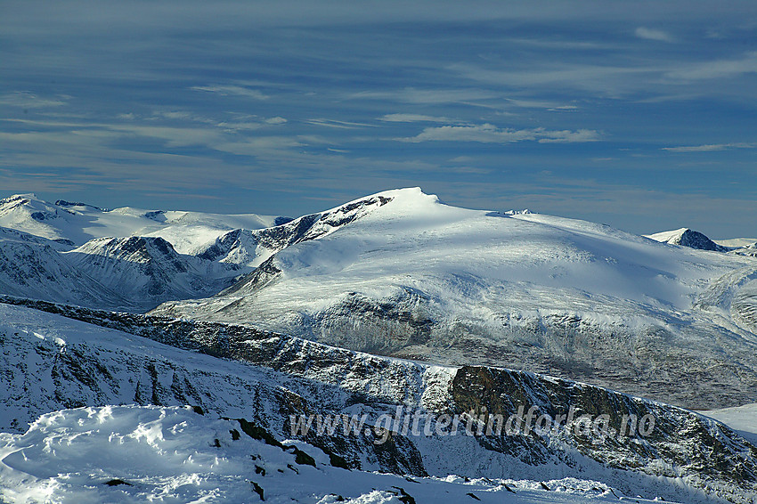 Fra Austre Nautgardstinden i vest-nordvestlig retning mot Glittertinden (2464 moh).