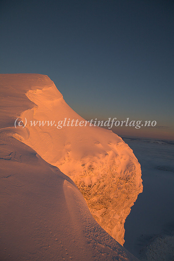 Soloppgang over Glittertinden