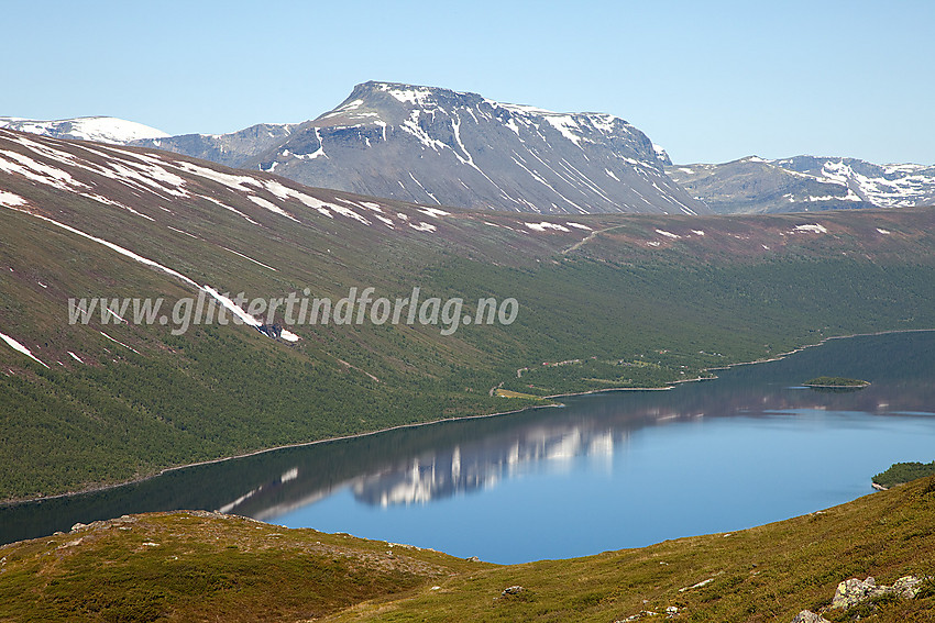 Under oppstigning til Nøsakampen og Gilafjellet fra Strø mot Helin, Smådalsfjellet og Klanten på Rankonøse.