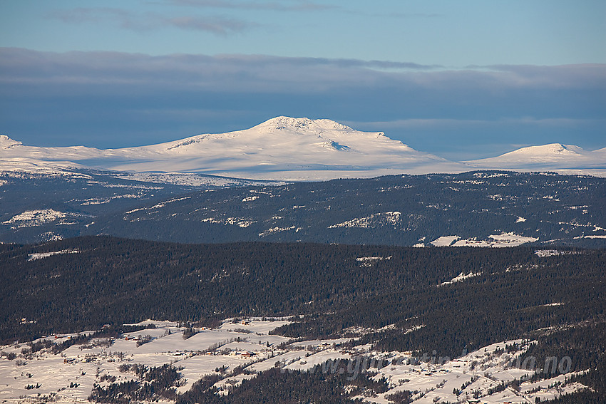 Med telelinse fra Synig mot Skaget (1686 moh).