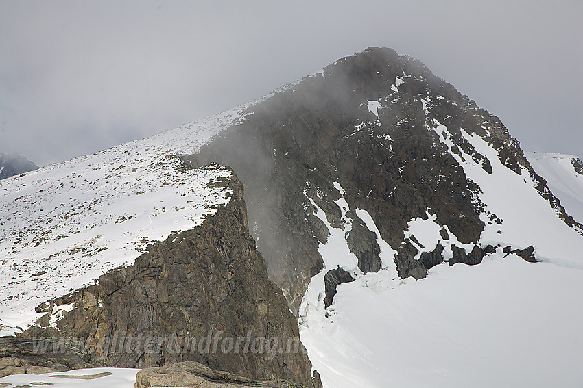 Fra Sørtoppen (2302 moh) mot Surtningssue (2368 moh).