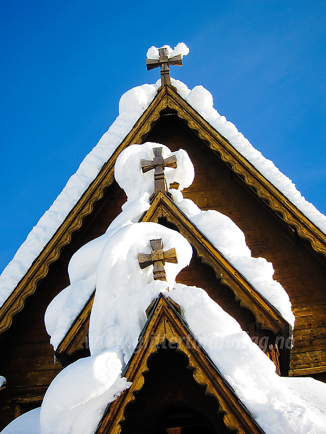 Reinli stavkirke en flott februardag.