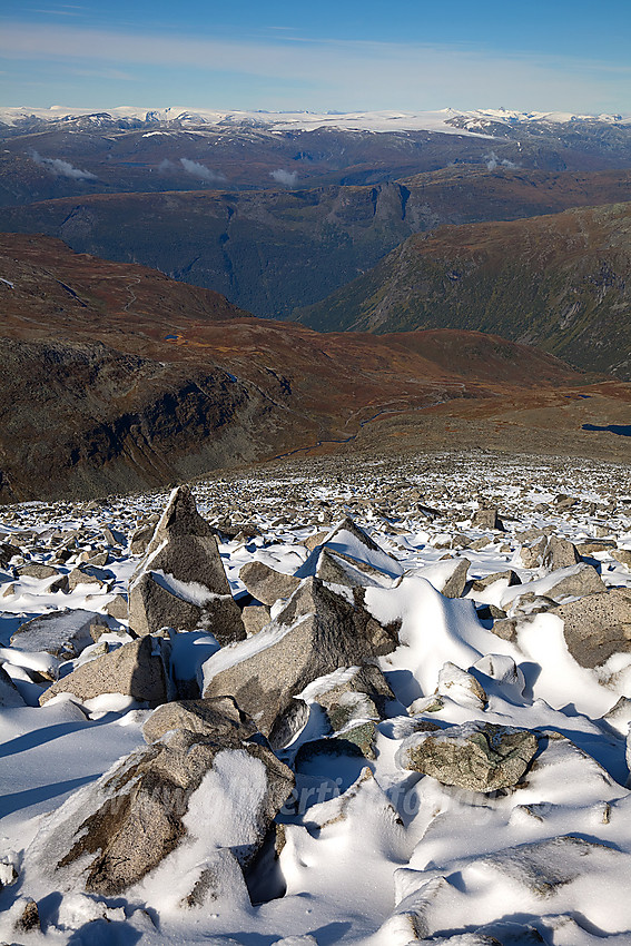 Fra Dyrhaugsryggen mot Jostedalsbreen en flott høstdag.