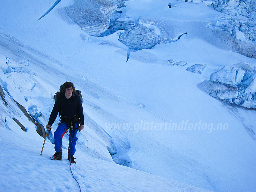 På vei opp Maradalsbreen.