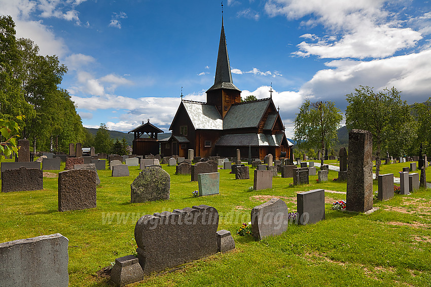 Hedalen stavkirke.