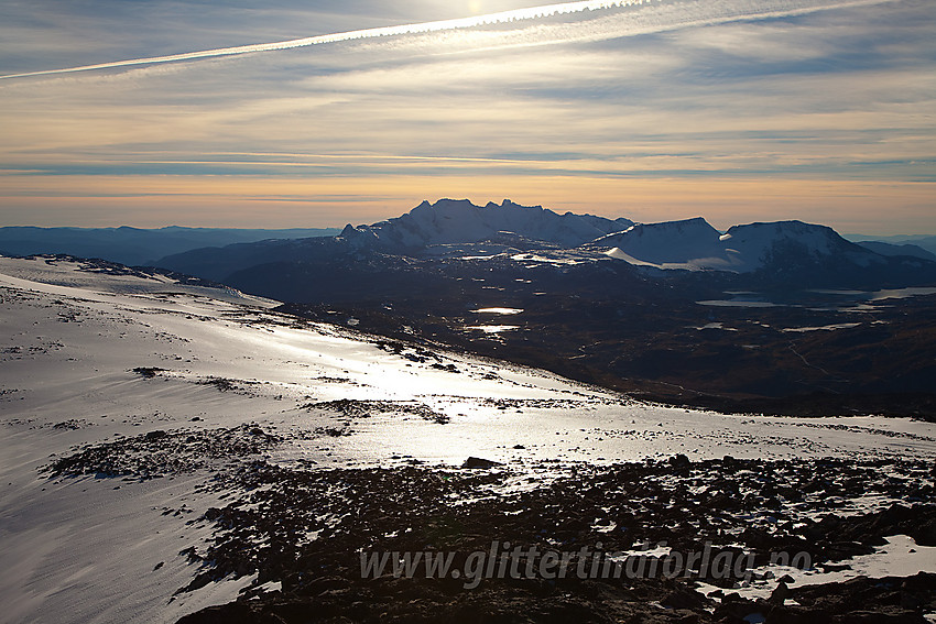 Fra Hurrbreatinden mot Sognefjellet og Hurrungane.