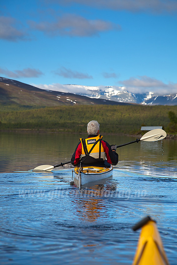 Padling på Nørdre Syndin en sommermorgen.