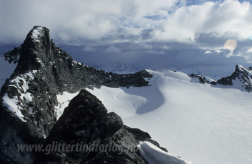 Fra Veslebjørn Nord mot Bjørnungen og Veslebjørn (2150 moh).