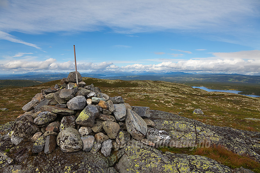 På toppen av Haugsetfjellet (1152 moh) i Nord-Aurdal.