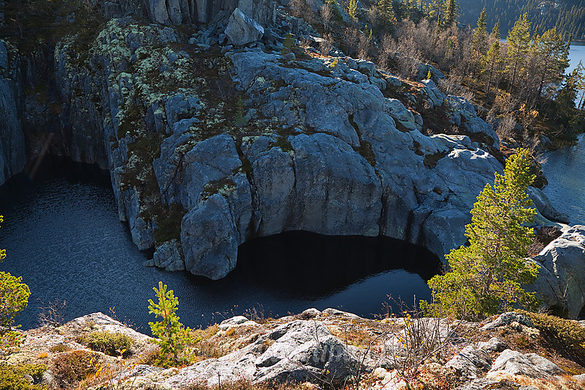 Jettegryte ved Kvitingen på grensa mellom Sør- og Nord-Aurdal.