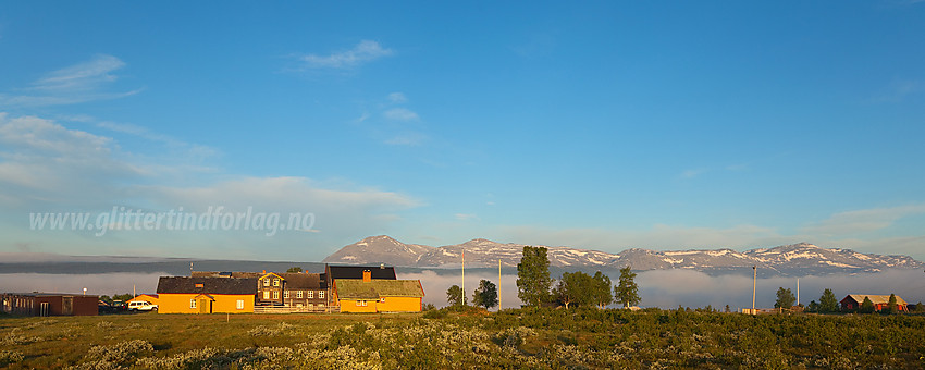 Ved Nøsen fjellstue i Vestre Slidre en sommermorgen.