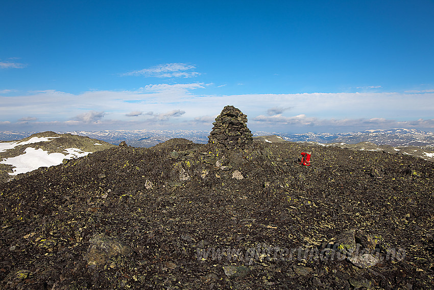 På toppen av Veslebotnskarvet (1778 moh).