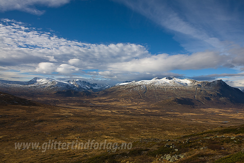 Fra Nørdre Brurskardknappen mot Leirungsdalen og Gjendealpene.