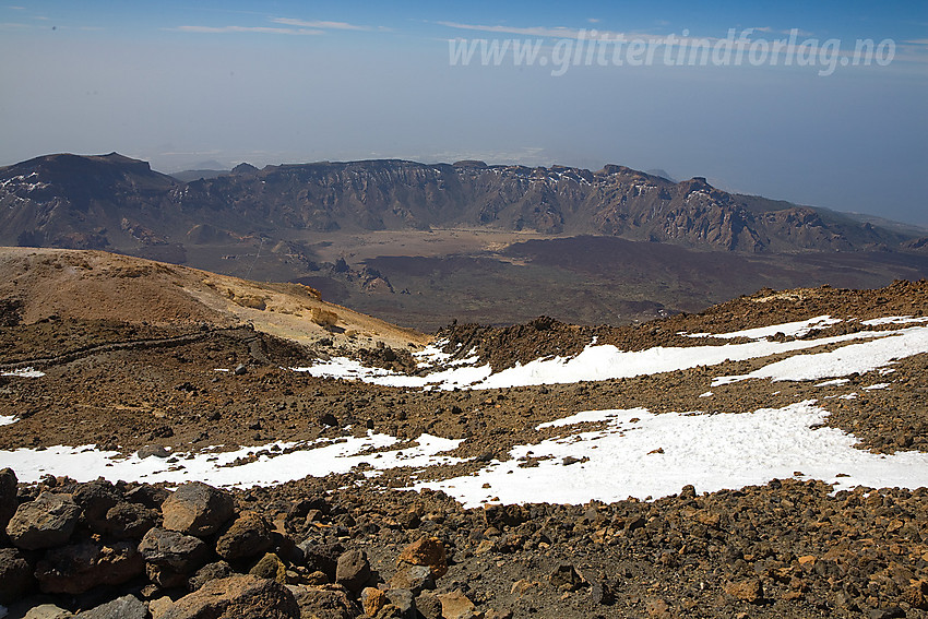 Utsikt fra siste kneika mot Teide. 