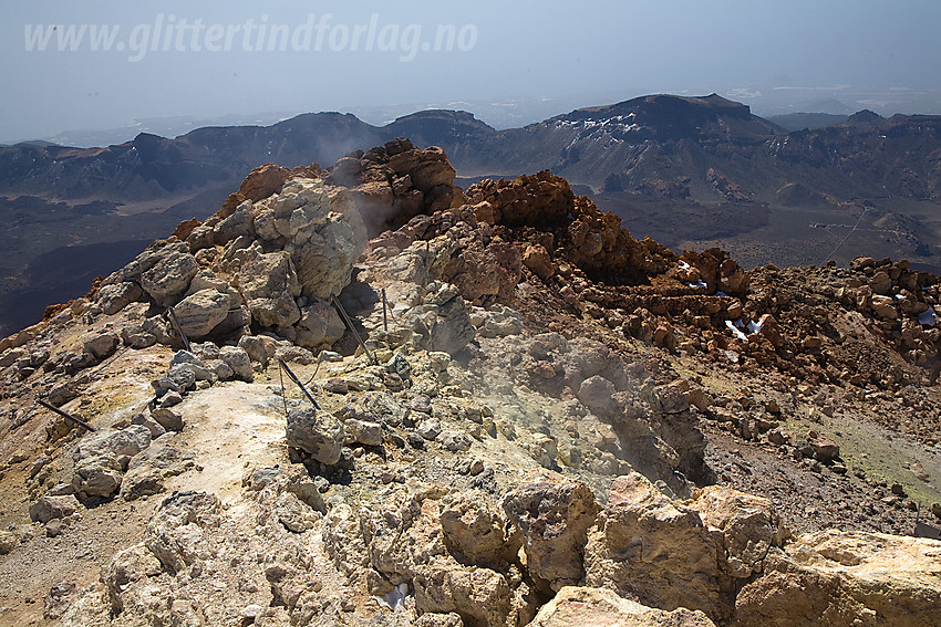 På toppen av Teide (3718 moh).