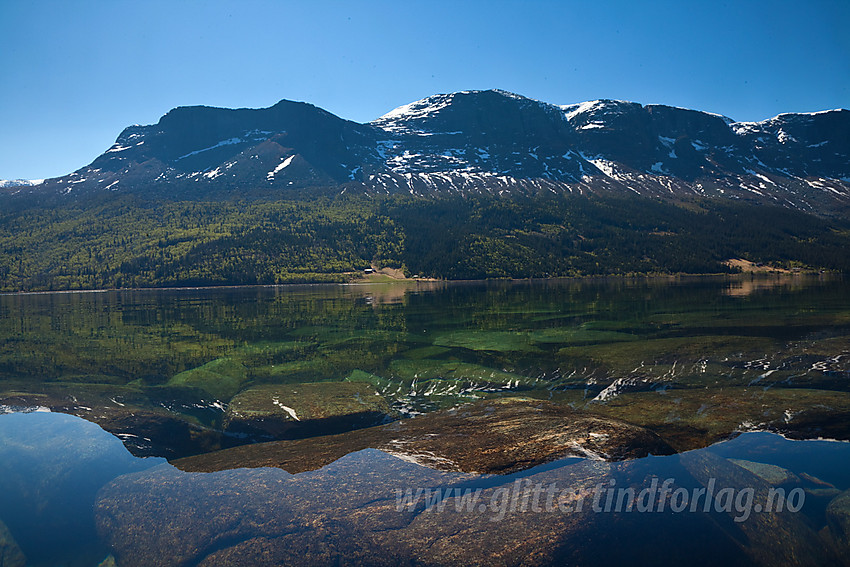 Ved Vangsmjøse mot Bergsfjellet.