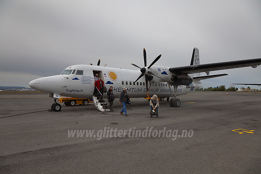 Maskinen vår har nettopp landet etter turen fra Akureyri til Reykjavik.