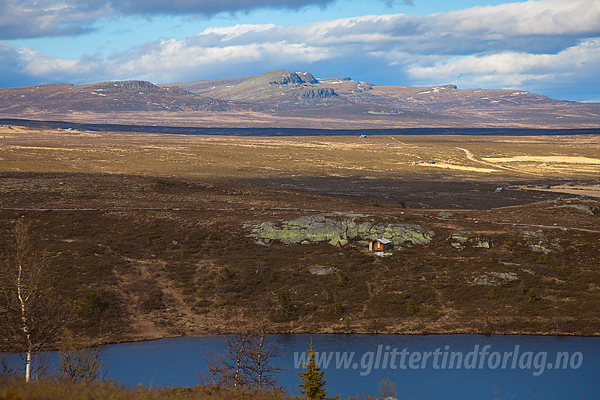 På vei mot Kjølafjellet fra sørøst med utsikt i retning Marsteinhøgda og Søre Langsua.