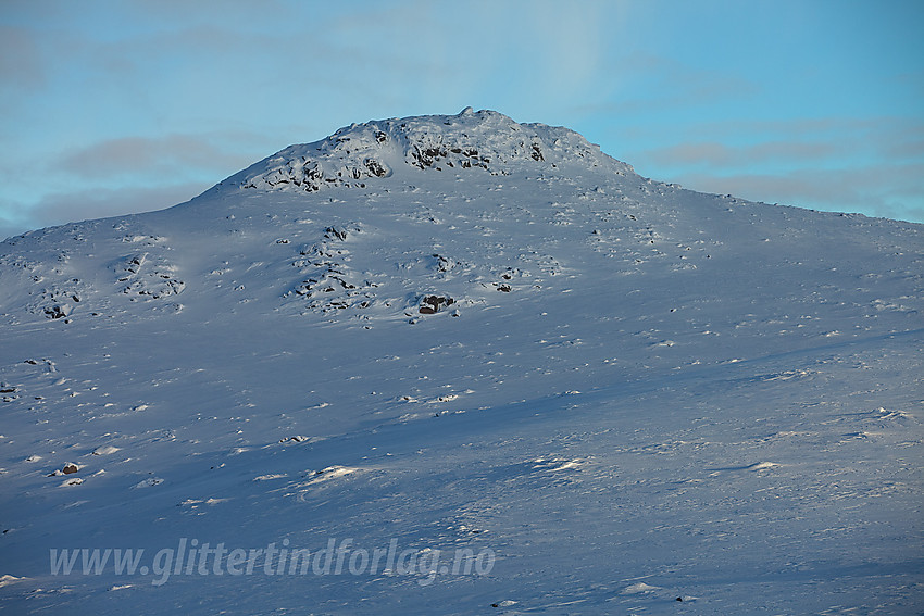 Rasletinden (2105 moh) sett fra vest-sørvest.