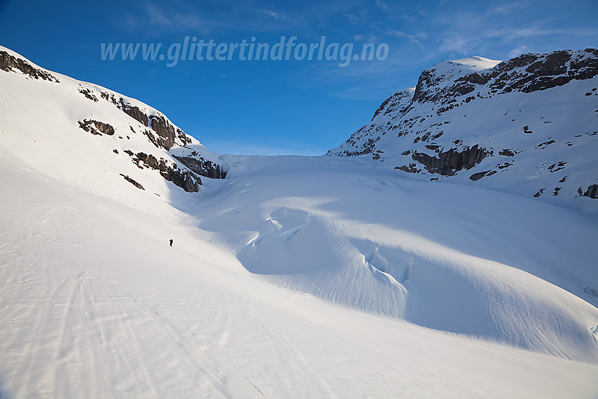 På vei inn mot Haugabreen, brearm på Myklebustbreen.