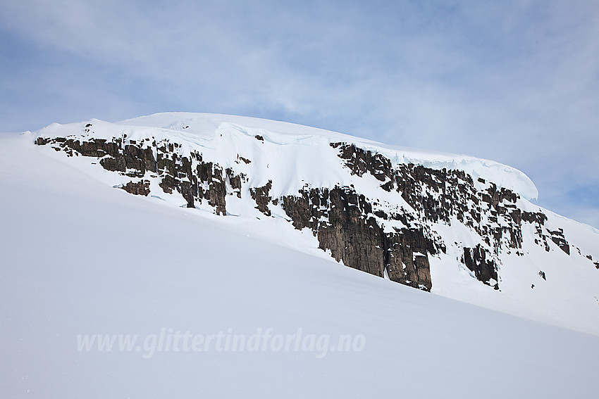 Snønipa fra sørvest.