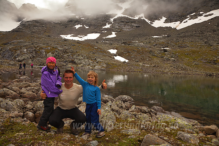 På fellestur med Barnas Turlag Valdres i Svartdalen.