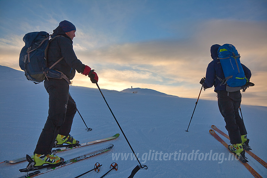 På vei oppover nordryggen med kurs mot Bitihorn som ses i bakgrunnen.