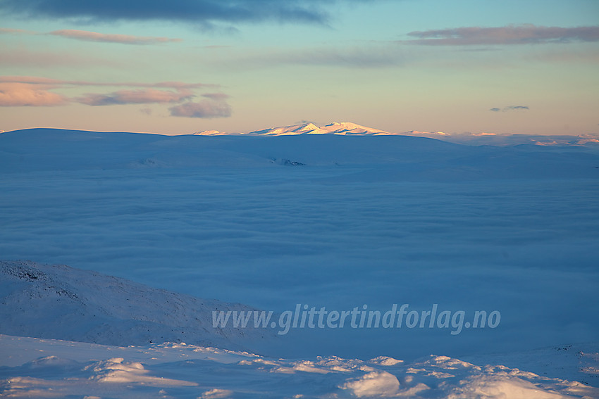 Utsikt fra Einsteinhovde i retning Dovrefjell en desembermorgen.