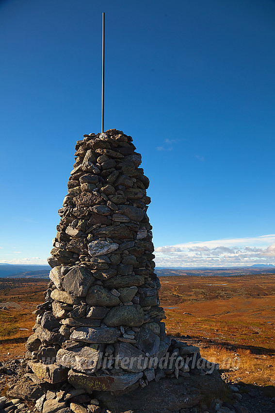 Varden på toppen av Storefjell.