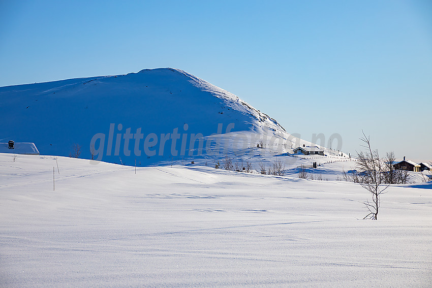 Fra Valtjern løypekryss mot Valtjednknatten.