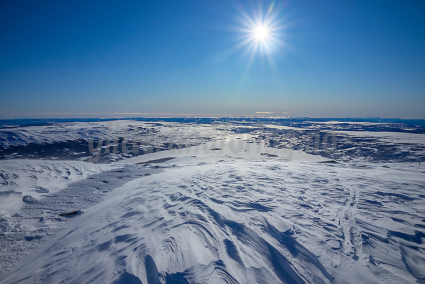 Utsikt fra Gråkampen mot Storfjorden og Stølsvidda.