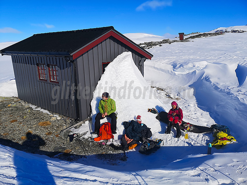 Ved Skarvedalshytta i Reinheimen.