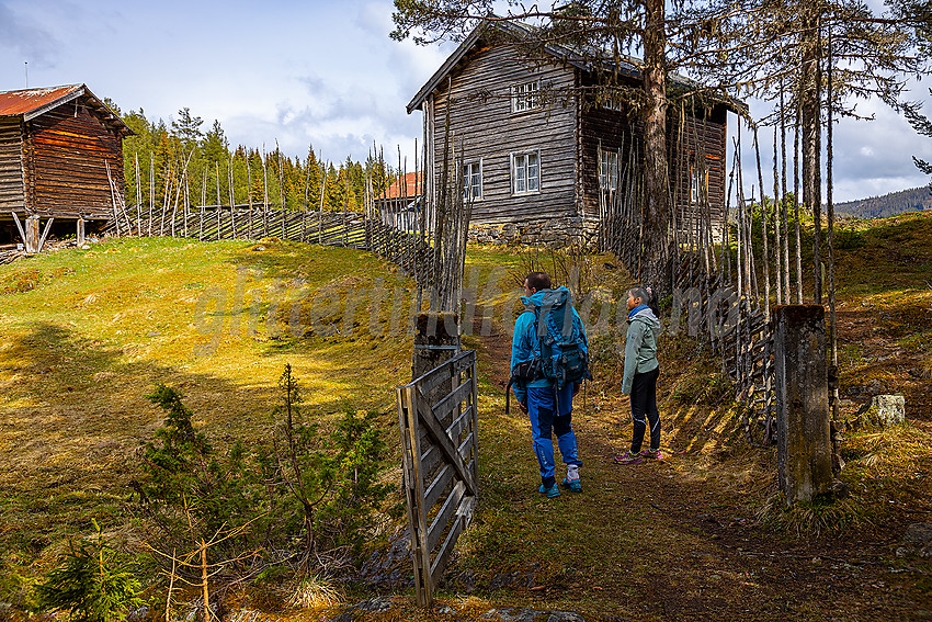 Ved Bagnsbergene krigsminnesmerke.