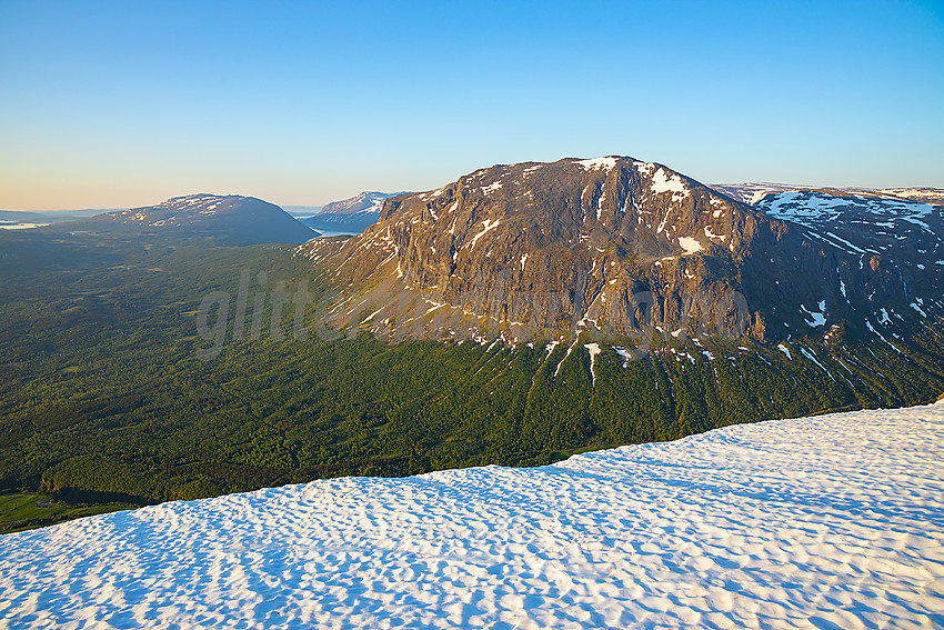 Morgen på Bergsfjellet øst mot Grindane.