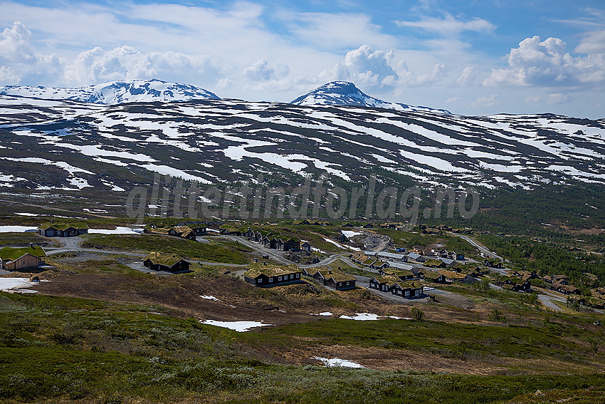 Ovafor Børrelie med Sulefjellet og Suletinden i bakgrunnen.