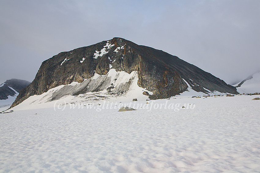 Veobreatinden (2183 moh) sett fra nord.