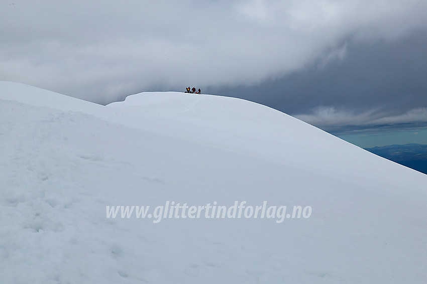 Toppområdet på Glittertinden, med tilnærming fra vest.