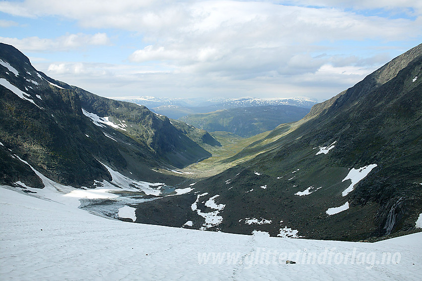 Fra Ringsbreen med utsikt nedover Ringsdalen.