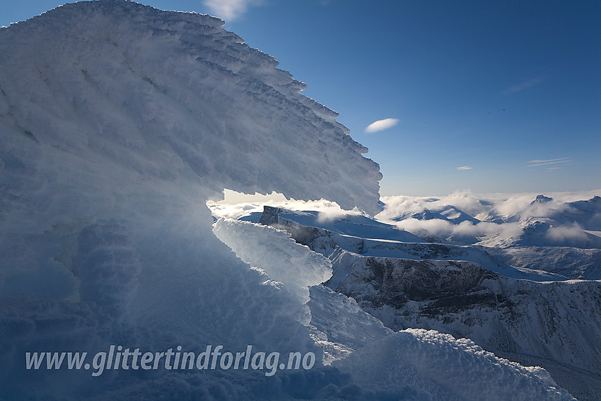 Skulpturlignende formasjoner ved toppvarden på Skardstinden (2373 moh)